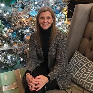 Meet your Posher, Gail